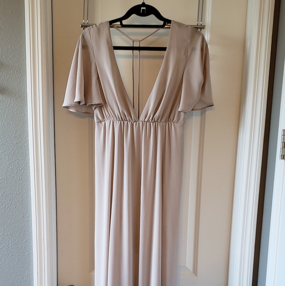 Show Me Your Mumu Faye Flutter Maxi Dress